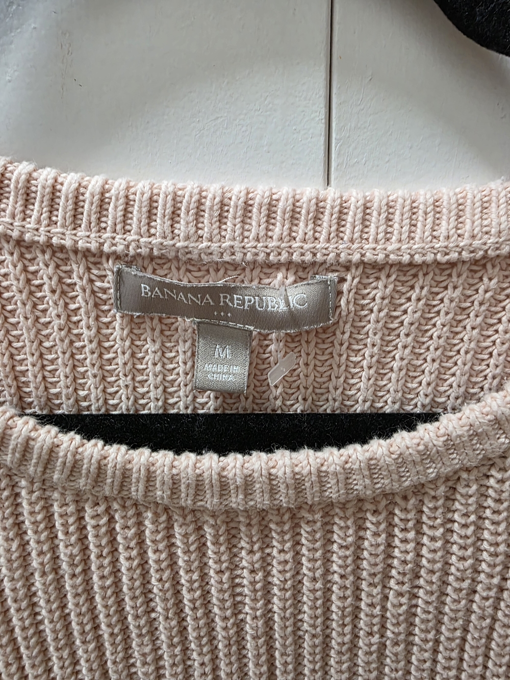 Banana Republic Pale Blush Crewneck Knit Sweater